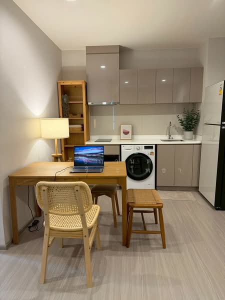 Life Sukhumvit 62, Bangkok, Soi Sukhumvit 62, Bang Chak, Phra Khanong, Bangkok, 2 Bedrooms, 45 sqm, Condo For Rent, by รัชกานต์ อัจฉริยะโพธา, 500234287 - DDproperty.com