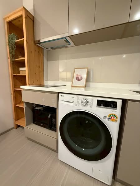 Life Sukhumvit 62, Bangkok, Soi Sukhumvit 62, Bang Chak, Phra Khanong, Bangkok, 2 Bedrooms, 45 sqm, Condo For Rent, by รัชกานต์ อัจฉริยะโพธา, 500234287 - DDproperty.com