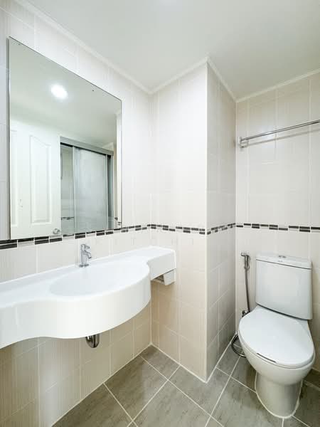 Lumpini Ville Ramkhamhaeng 26, Bangkok, Soi Ramkamhang 26,  Huamark Road, Hua Mak, Bang Kapi, Bangkok, 1 Bedroom, 28 sqm, Condo For Sale, by Sirikorn Ritchim, 500234295 - DDproperty.com