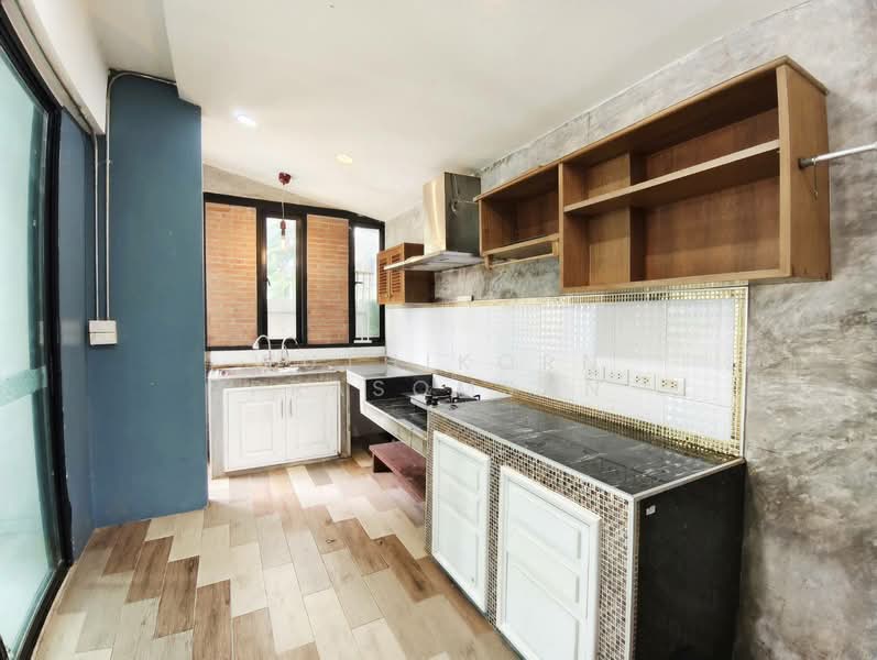 RNP Place Ramintra-Suwinthawong, Bangkok, Sam Wa Road, Bang Chun, Khlong Sam Wa, Bangkok, 4 Bedrooms, 190 sqm, Townhouse For Rent, by Wuthikorn Prasomsan, 500234303 - DDproperty.com