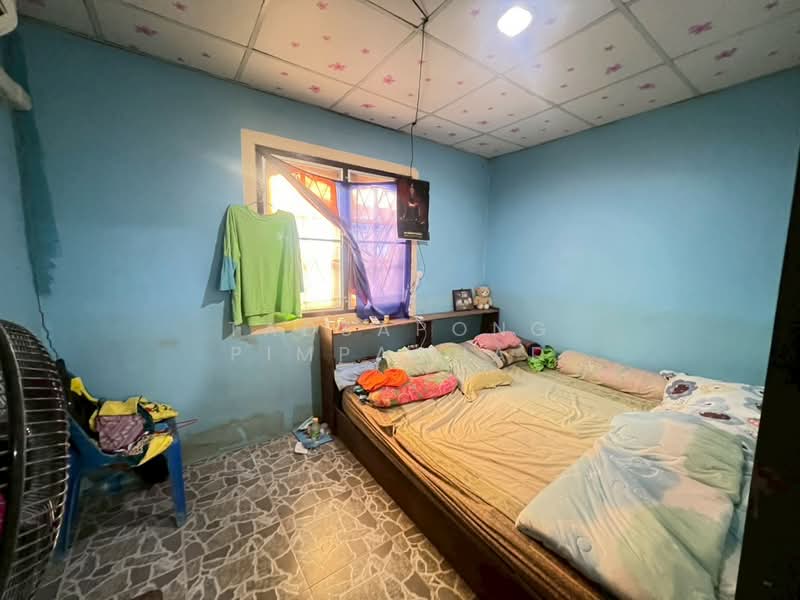 For Sale - บ้านเดี่ยว 2 ชั้น 42 ตร.ว. ครึ่งปูนครึ่งไม้สัก สภาพดี จ.สิงห์บุรี, Sing Buri