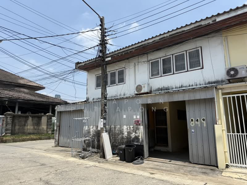 ประชาอุทิศ, Bangkok, Samsen Nok, Huai Khwang, Bangkok, , 200 sqm, Warehouse/Factory For Rent, by Waraporn Puttapong, 500234309 - DDproperty.com