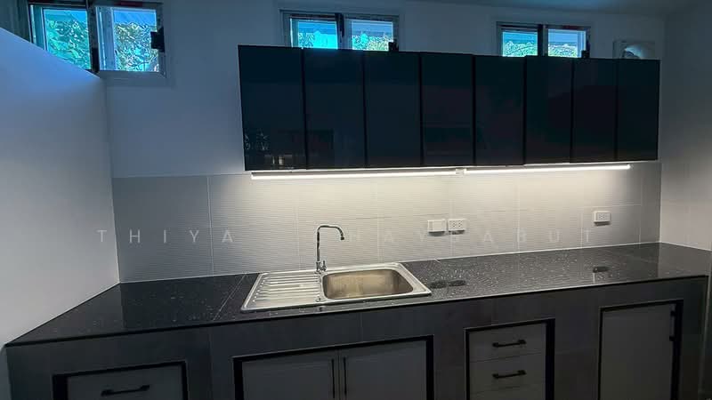 The Metro Sathorn-Kanlapaphruek, Bangkok, Kanlapaphruek Road, Bang Wa, Phasi Charoen, Bangkok, 3 Bedrooms, 200 sqm, Townhouse For Rent, by Thiya Chaysabut, 500234320 - DDproperty.com