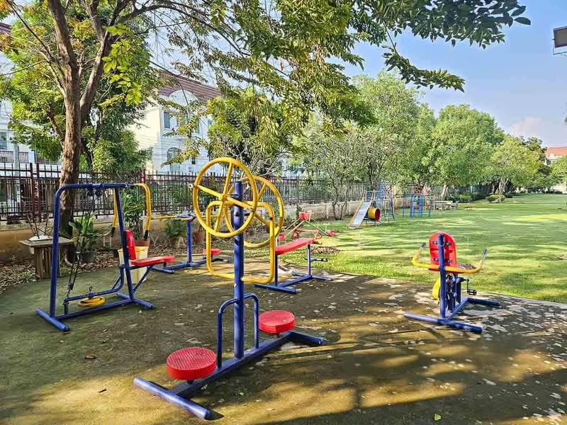 The Metro Sathorn-Kanlapaphruek, Bangkok, Kanlapaphruek Road, Bang Wa, Phasi Charoen, Bangkok, 3 Bedrooms, 200 sqm, Townhouse For Rent, by Thiya Chaysabut, 500234320 - DDproperty.com