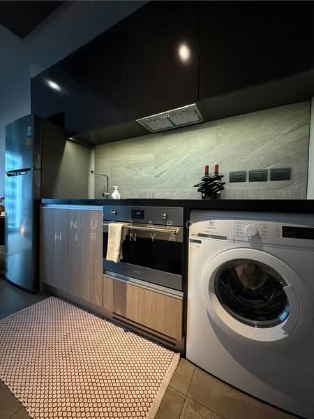 The Lofts Asoke, Bangkok, Sukhumvit 21 Road, Khlongtoei Nua, Watthana, Bangkok, 1 Bedroom, 35 sqm, Condo For Rent, by Nuttapong Hiranyaveja, 500234326 - DDproperty.com