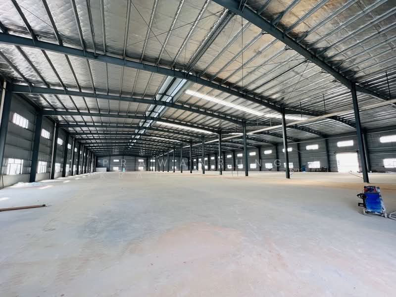 ODE:PP1-W1127-0326 ให้เช่าโรงงาน /คลังสินค้า พื้นที่ขนาด 6,723-8,977ตร.ม พื้นที่สีเหลือง ขอใบอนุญาตร, ชลบุรี, หนองอิรุณ, บ้านบึง, ชลบุรี, 8,977 ตร.ม., โกดัง-โรงงาน ให้เช่า, โดย PRAWANRUNG KRAHOMWONG, 500234345 - DDproperty.com