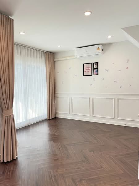 For Rent - V Compound Bangna-Srinakarin, Samut Prakan