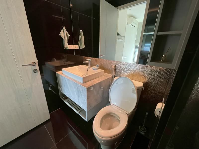 Rhythm Sukhumvit 36-38, Bangkok, 55 Soi Sukhumvit 36, Sukhumvit Road, Phra Kanong, Khlong Toei, Bangkok, 1 Bedroom, 34 sqm, Condo For Sale, by รัชกานต์ อัจฉริยะโพธา, 500234364 - DDproperty.com