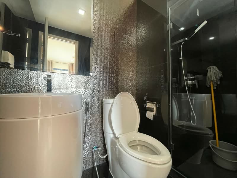 Rhythm Sukhumvit 36-38, Bangkok, 55 Soi Sukhumvit 36, Sukhumvit Road, Phra Kanong, Khlong Toei, Bangkok, 1 Bedroom, 34 sqm, Condo For Sale, by รัชกานต์ อัจฉริยะโพธา, 500234365 - DDproperty.com