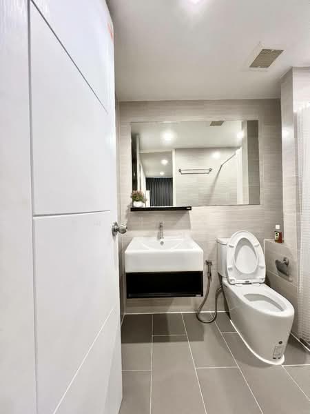 Living Nest Ramkhamhaeng, Bangkok, 845 Ramkhamhaeng Road, Hua Mak, Bang Kapi, Bangkok, 2 Bedrooms, 47 sqm, Condo For Rent, by คุณรวีวรรณ อู่เงิน, 500234385 - DDproperty.com