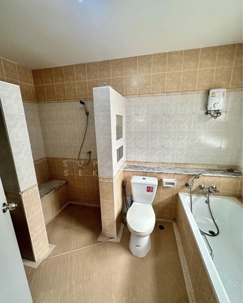 For Rent - Chuan Chuen Khaerai, Nonthaburi