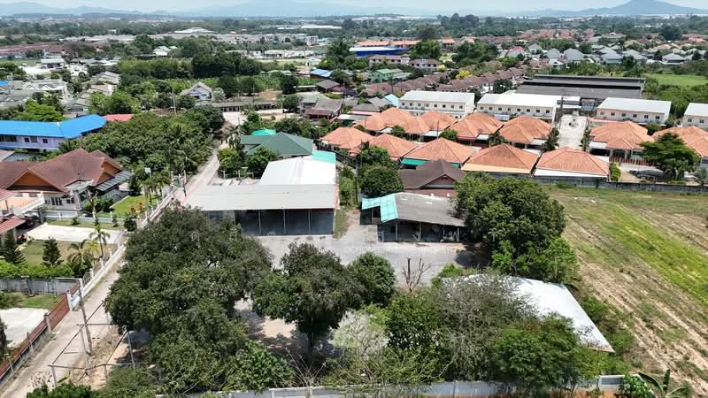 For Sale - ขายที่ดิน 200 ตรว.พร้อมสิ่งปลูกสร้าง หนองยายบู่ ศรีราชา, Chon Buri (Pattaya)