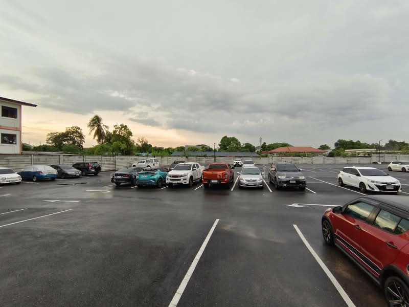 The Point Condo Laemchabang : เดอะ พอยต์ คอนโด แหลมฉบัง, ชลบุรี, ถ.ดาวเทียม, ทุ่งสุขลา, ศรีราชา, ชลบุรี, 27 ตร.ม., คอนโด ขาย, โดย ดุสิต แสงฟ้า, 500234417 - DDproperty.com