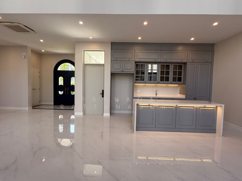 Narasiri Krungthep Kreetha, Bangkok, 69 Soi Pracha Ruamjai, Hua Mak, Bang Kapi, Bangkok, 5 Bedrooms, 551 sqm, Single Detached House For Sale, by Paphada Rattanaburi, 500234437 - DDproperty.com