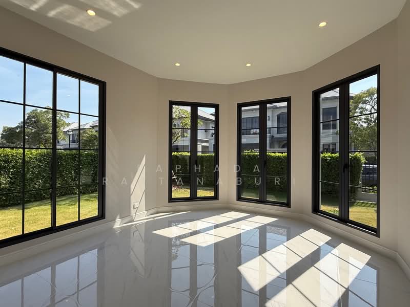 Narasiri Krungthep Kreetha, Bangkok, 69 Soi Pracha Ruamjai, Hua Mak, Bang Kapi, Bangkok, 5 Bedrooms, 551 sqm, Single Detached House For Sale, by Paphada Rattanaburi, 500234437 - DDproperty.com