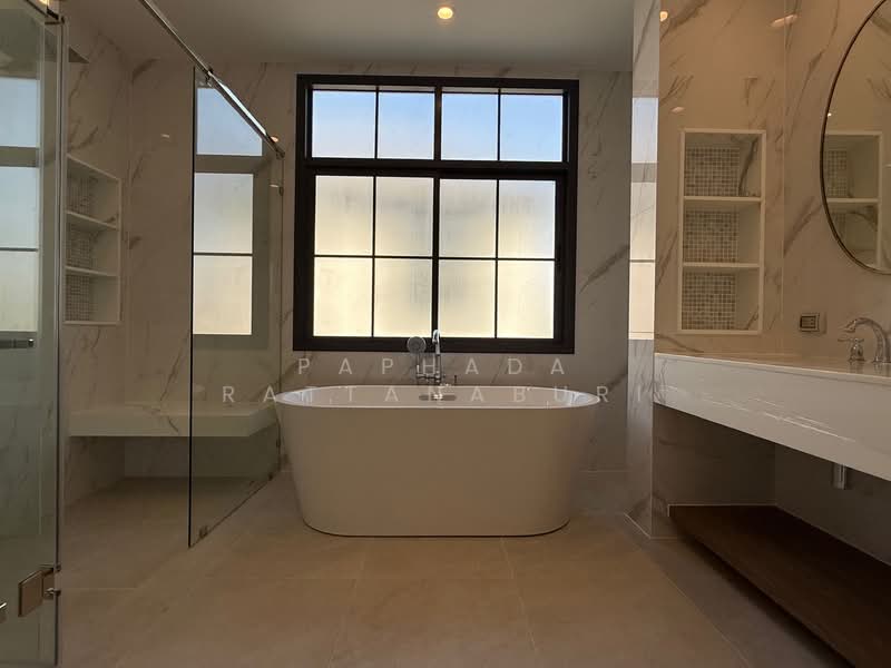 Narasiri Krungthep Kreetha, Bangkok, 69 Soi Pracha Ruamjai, Hua Mak, Bang Kapi, Bangkok, 5 Bedrooms, 551 sqm, Single Detached House For Sale, by Paphada Rattanaburi, 500234437 - DDproperty.com