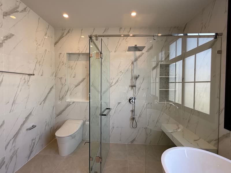 Narasiri Krungthep Kreetha, Bangkok, 69 Soi Pracha Ruamjai, Hua Mak, Bang Kapi, Bangkok, 5 Bedrooms, 551 sqm, Single Detached House For Sale, by Paphada Rattanaburi, 500234437 - DDproperty.com