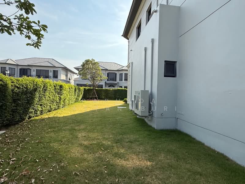 Narasiri Krungthep Kreetha, Bangkok, 69 Soi Pracha Ruamjai, Hua Mak, Bang Kapi, Bangkok, 5 Bedrooms, 551 sqm, Single Detached House For Sale, by Paphada Rattanaburi, 500234437 - DDproperty.com