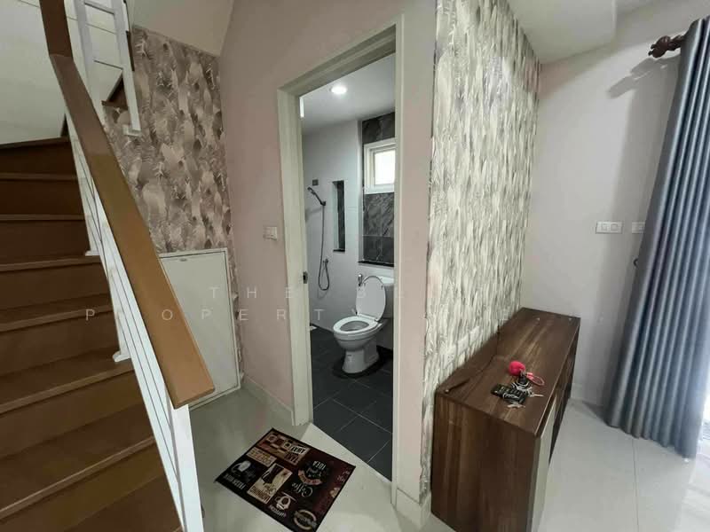 ไอลีฟ ไพร์ม วงแหวน-รังสิตคลอง 4, Pathum Thani, Khlong Si, Khlong Luang, Pathum Thani, 4 Bedrooms, 100 sqm, Townhouse For Sale, by The Best Property Agent ขวัญ, 500234439 - DDproperty.com