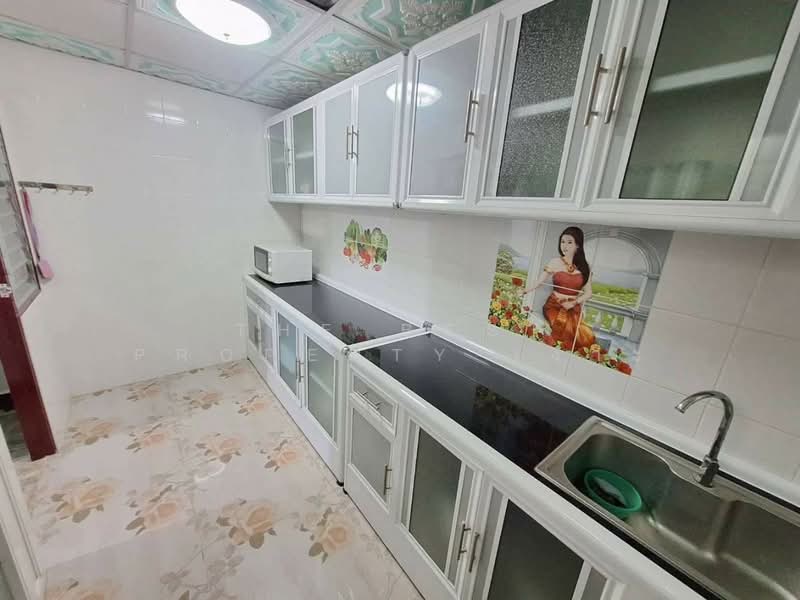 เคซีรามอินทรา1 หทัยราษฎร์39, Bangkok, Sam Wa Tawan Ok, Khlong Sam Wa, Bangkok, 2 Bedrooms, 100 sqm, Townhouse For Sale, by The Best Property เงาะ, 500234445 - DDproperty.com