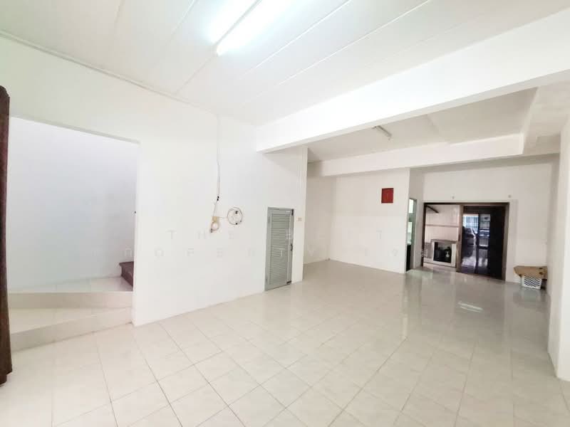 แฟมิลี่ซิตี้ ชลบุรี (Family City), ชลบุรี, นาป่า, เมืองชลบุรี, ชลบุรี, 100 ตร.ม., ทาวน์เฮ้าส์ ขาย, โดย The Best Property เจมส์, 500234452 - DDproperty.com