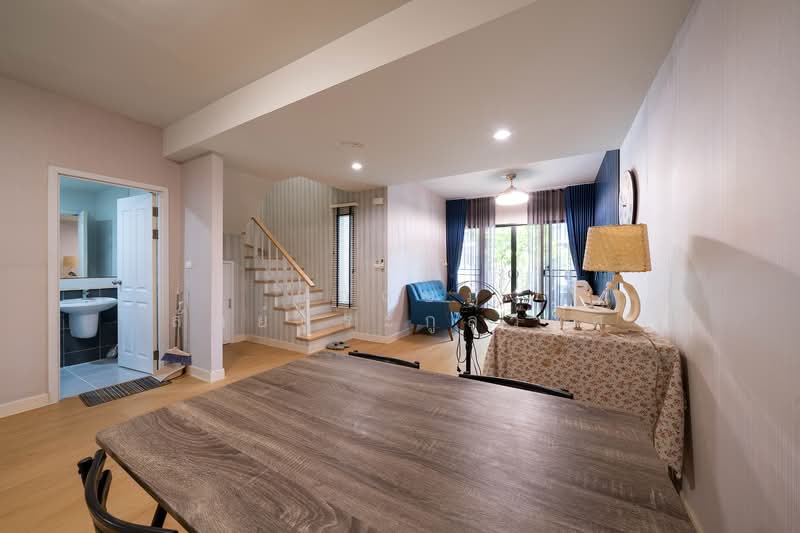 The Colors Bangna-Wongwaen 4 : เดอะ คัลเลอร์ส บางนา-วงแหวนฯ 4, สมุทรปราการ, บางพลีใหญ่, บางพลี, สมุทรปราการ, 124 ตร.ม., ทาวน์เฮ้าส์ ให้เช่า, โดย อุกฤษฎ์ สัตย์ตระกูลวงศ์, 500234468 - DDproperty.com