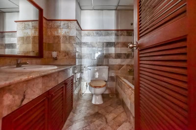 Silom Suite, Bangkok, Soi Sathorn 12, Sathorn Road, Silom, Bang Rak, Bangkok, 3 Bedrooms, 114 sqm, Condo For Sale, by Attar, 500234486 - DDproperty.com