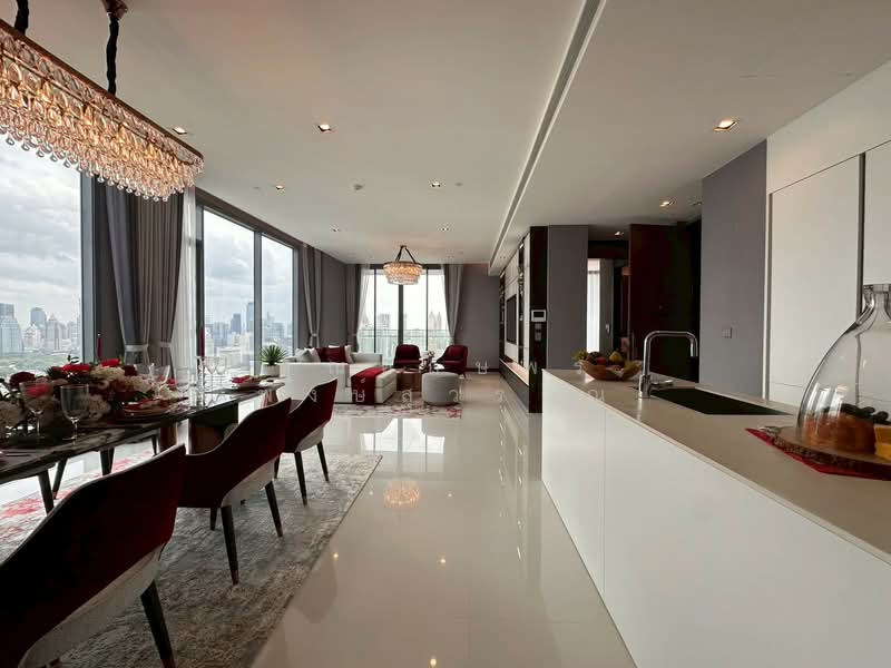 Q1 Sukhumvit, Bangkok, 1 Sukhumvit Road, Khlong Toei, Khlong Toei, Bangkok, 2 Bedrooms, 95 sqm, Condo For Sale, by คุณทักษพร พงษ์สุวรรณ, 500234499 - DDproperty.com