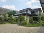 ขายบ้านพักตากอากาศหรู เขาใหญ่ พญาเย็น วิวภูเขา | ที่ดิน 300 ตร.วา 3 อาคาร พร้อมสระว่ายน้ำ, นครราชสีมา