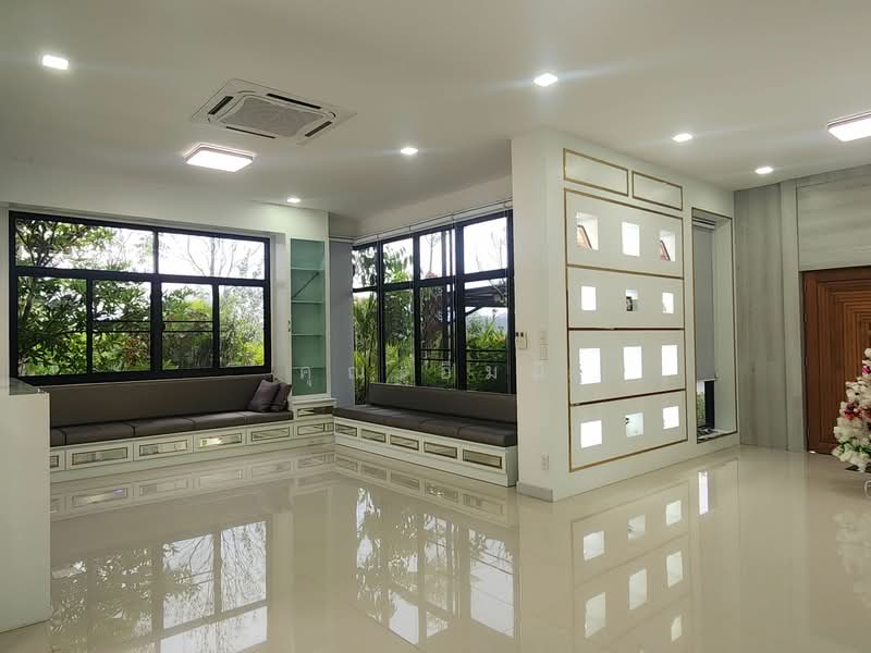 ขายบ้านพักตากอากาศหรู เขาใหญ่ พญาเย็น วิวภูเขา | ที่ดิน 300 ตร.วา 3 อาคาร พร้อมสระว่ายน้ำ, นครราชสีมา, พญาเย็น, ปากช่อง, นครราชสีมา, 448 ตร.ม., บ้านเดี่ยว ขาย, โดย คุณเอ็มมี่, 500234510 - DDproperty.com