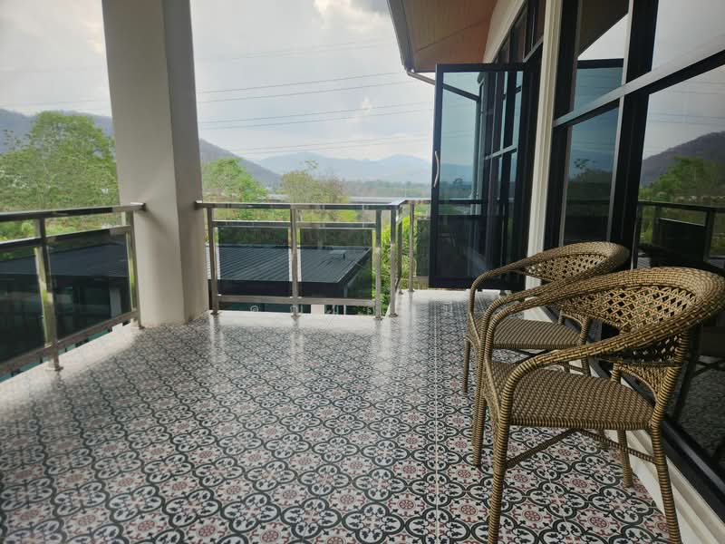 ขายบ้านพักตากอากาศหรู เขาใหญ่ พญาเย็น วิวภูเขา | ที่ดิน 300 ตร.วา 3 อาคาร พร้อมสระว่ายน้ำ, นครราชสีมา, พญาเย็น, ปากช่อง, นครราชสีมา, 448 ตร.ม., บ้านเดี่ยว ขาย, โดย คุณเอ็มมี่, 500234510 - DDproperty.com