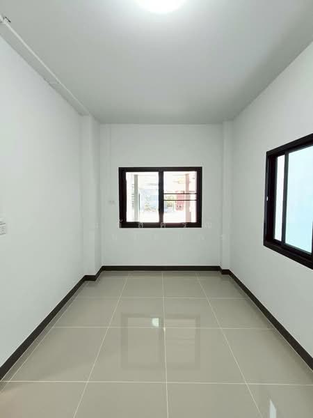 Baan Amornsap : บ้านอมรทรัพย์, กรุงเทพ, ซอย อยู่วิทยา 18, กระทุ่มราย, หนองจอก, กรุงเทพ, 102 ตร.ม., บ้านเดี่ยว ขาย, โดย นภัสศรณ์ วงศ์สินไทยกร (นันท์), 500234523 - DDproperty.com