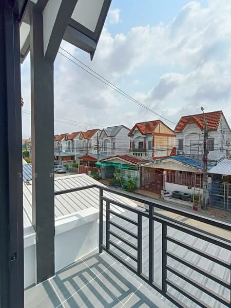 Baan Amornsap : บ้านอมรทรัพย์, กรุงเทพ, ซอย อยู่วิทยา 18, กระทุ่มราย, หนองจอก, กรุงเทพ, 102 ตร.ม., บ้านเดี่ยว ขาย, โดย นภัสศรณ์ วงศ์สินไทยกร (นันท์), 500234523 - DDproperty.com