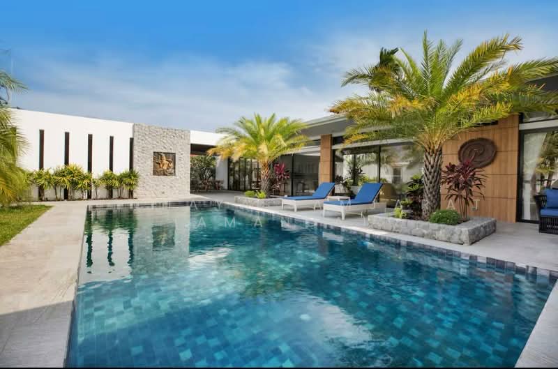 For Rent - 4-Bedroom Villa with Private Sauna Rawai Phuket, Phuket