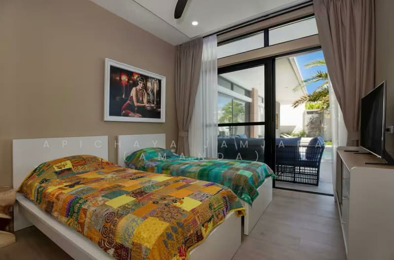 ให้เช่า - 4-Bedroom Villa with Private Sauna Rawai Phuket, ภูเก็ต