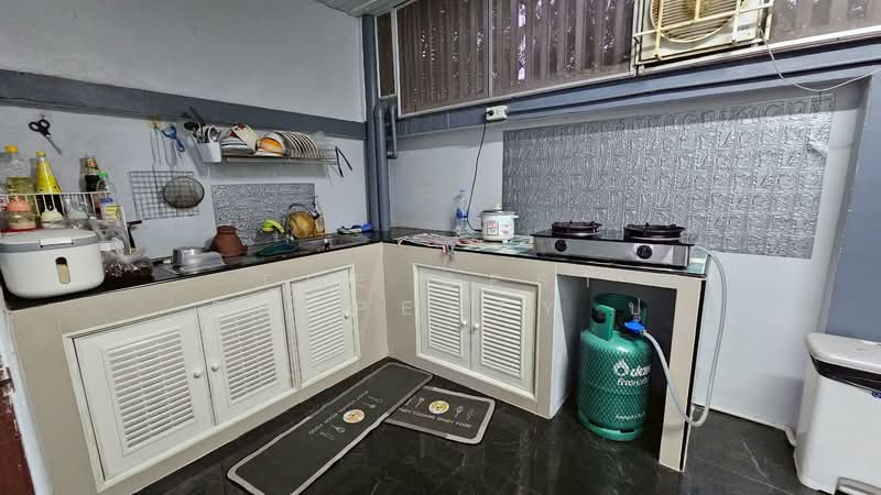 ทรัพย์รุ่งเรืองซิตี้ สมุทรปราการ, Samut Prakan, Tai Ban Mai, Muang Samut Prakarn, Samut Prakan, 3 Bedrooms, 100 sqm, Townhouse For Sale, by The Best Property ปู, 500234534 - DDproperty.com