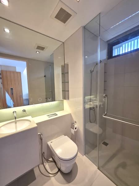 Domus 16, Bangkok, 19 Soi Sukhumvit 16, Khlong Toei, Khlong Toei, Bangkok, 2 Bedrooms, 167 sqm, Condo For Sale, by Jomchanok Aswavibul, 500234536 - DDproperty.com