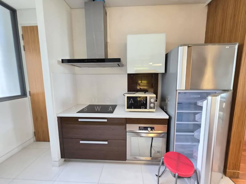 Domus 16, Bangkok, 19 Soi Sukhumvit 16, Khlong Toei, Khlong Toei, Bangkok, 2 Bedrooms, 167 sqm, Condo For Rent, by Jomchanok Aswavibul, 500234543 - DDproperty.com