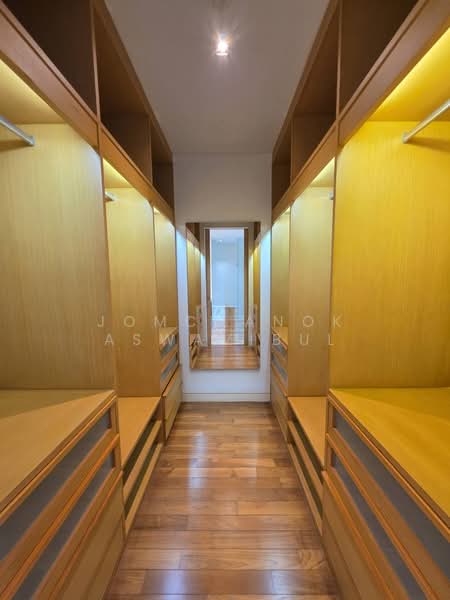 Domus 16, Bangkok, 19 Soi Sukhumvit 16, Khlong Toei, Khlong Toei, Bangkok, 2 Bedrooms, 167 sqm, Condo For Rent, by Jomchanok Aswavibul, 500234543 - DDproperty.com