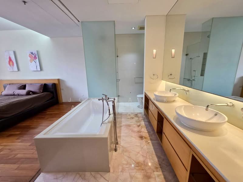 Domus 16, Bangkok, 19 Soi Sukhumvit 16, Khlong Toei, Khlong Toei, Bangkok, 2 Bedrooms, 167 sqm, Condo For Rent, by Jomchanok Aswavibul, 500234543 - DDproperty.com
