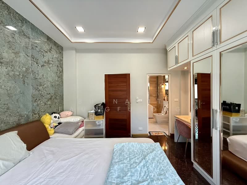 Laddarom Wongwaen-Ramintra, Bangkok, O-Ngoen, Sai Mai, Bangkok, 4 Bedrooms, 255 sqm, Single Detached House For Sale, by Bunnavit Faungfupong, 500234564 - DDproperty.com