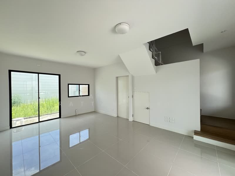 Baan Klang Muang Ratchaphruek-Rama 5, Nonthaburi, Soi Bang Phai 21, Nakhon In Road, Bang Phai, Muang Nonthaburi, Nonthaburi, 3 Bedrooms, 141 sqm, Townhouse For Sale, by Paphada Rattanaburi, 500234575 - DDproperty.com