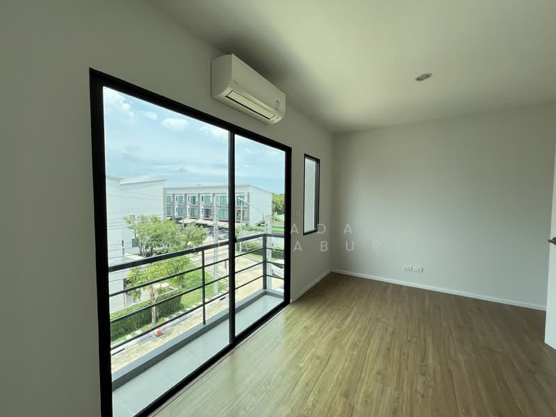 Baan Klang Muang Ratchaphruek-Rama 5, Nonthaburi, Soi Bang Phai 21, Nakhon In Road, Bang Phai, Muang Nonthaburi, Nonthaburi, 3 Bedrooms, 141 sqm, Townhouse For Sale, by Paphada Rattanaburi, 500234575 - DDproperty.com