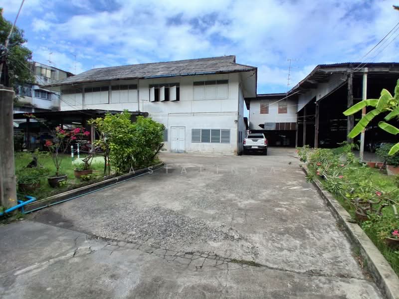 บ้านพร้อมที่ดิน 574 ตรว. ให้เช่าบ้านและสวน 40,000 บาท หรือขาย 150,000 บาท/ตรว., สมุทรปราการ, สายลวด (ใกล้วงเวียนท้ายบ้านทางไปปากน้ำ), ท้ายบ้าน, เมืองสมุทรปราการ, สมุทรปราการ, 2,296 ตร.ม., บ้านเดี่ยว ขาย, โดย Sasialinda, 500234576 - DDproperty.com