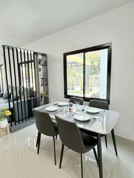 Baan Pruksa 14 A Bangbuathong, Nonthaburi, Soi Pruksa Village 14 A, Bang Khu Rat, Bang Bua Thong, Nonthaburi, 5 Bedrooms, 213 sqm, Semi-Detached House (Twin House) For Sale, by สรภพ ยอดไชย (สีฝุ่น), 500234579 - DDproperty.com