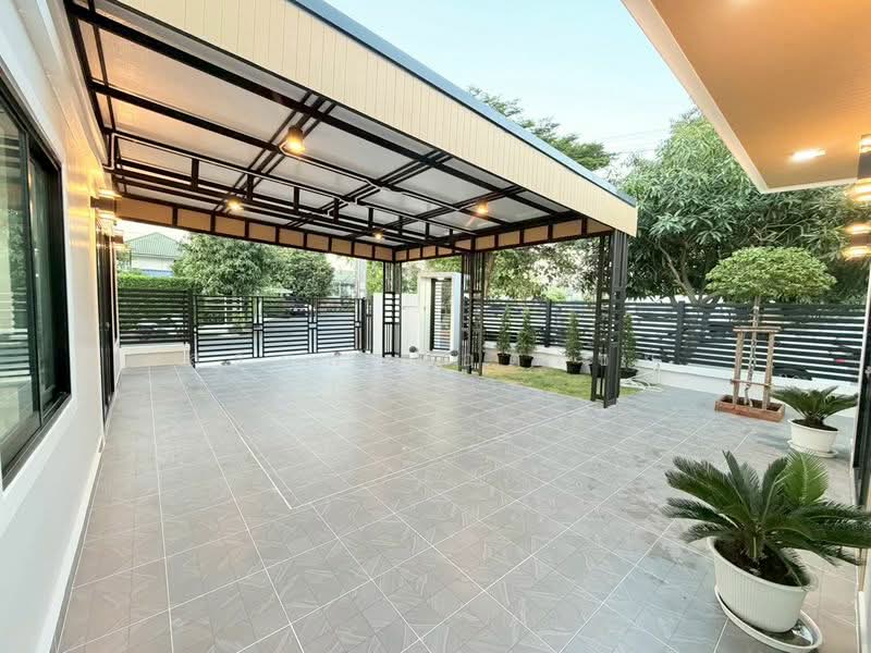 Baan Pruksa 14 A Bangbuathong, Nonthaburi, Soi Pruksa Village 14 A, Bang Khu Rat, Bang Bua Thong, Nonthaburi, 5 Bedrooms, 213 sqm, Semi-Detached House (Twin House) For Sale, by สรภพ ยอดไชย (สีฝุ่น), 500234579 - DDproperty.com