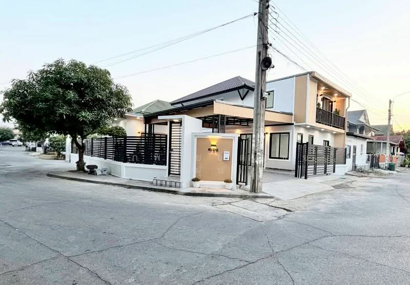 Baan Pruksa 14 A Bangbuathong : บ้านพฤกษา 14 เอ บางบัวทอง, นนทบุรี, ซอย หมู่บ้านพฤกษา 14 เอ, บางคูรัด, บางบัวทอง, นนทบุรี, 213 ตร.ม., บ้านแฝด ขาย, โดย สรภพ ยอดไชย (สีฝุ่น), 500234579 - DDproperty.com