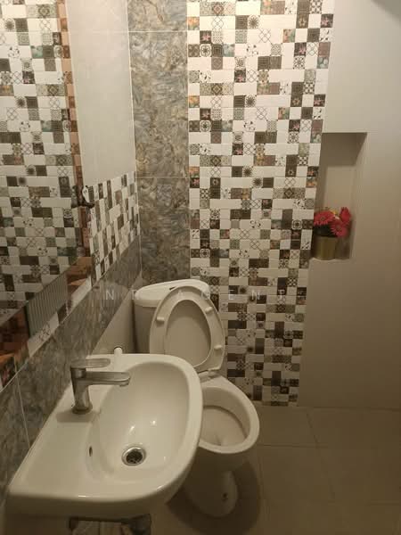 Golden Town 2 Ladprao-Kaset Nawamin, Bangkok, Soi Nawamin 42 Yak 27, Khlong Kum, Bueng Kum, Bangkok, 3 Bedrooms, 89 sqm, Townhouse For Rent, by NR AGENT, 500234581 - DDproperty.com