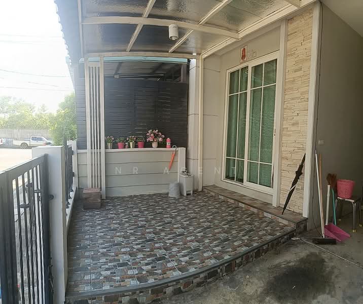 Golden Town 2 Ladprao-Kaset Nawamin, Bangkok, Soi Nawamin 42 Yak 27, Khlong Kum, Bueng Kum, Bangkok, 3 Bedrooms, 89 sqm, Townhouse For Rent, by NR AGENT, 500234581 - DDproperty.com