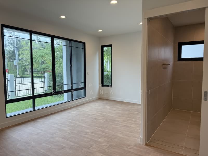 Setthasiri Wongwaen-Chatuchot, Bangkok, 1353 Sam Wa Tawan Tok, Sam Wa Tawan Tok, Khlong Sam Wa, Bangkok, 5 Bedrooms, 499 sqm, Single Detached House For Sale, by Paphada Rattanaburi, 500234586 - DDproperty.com